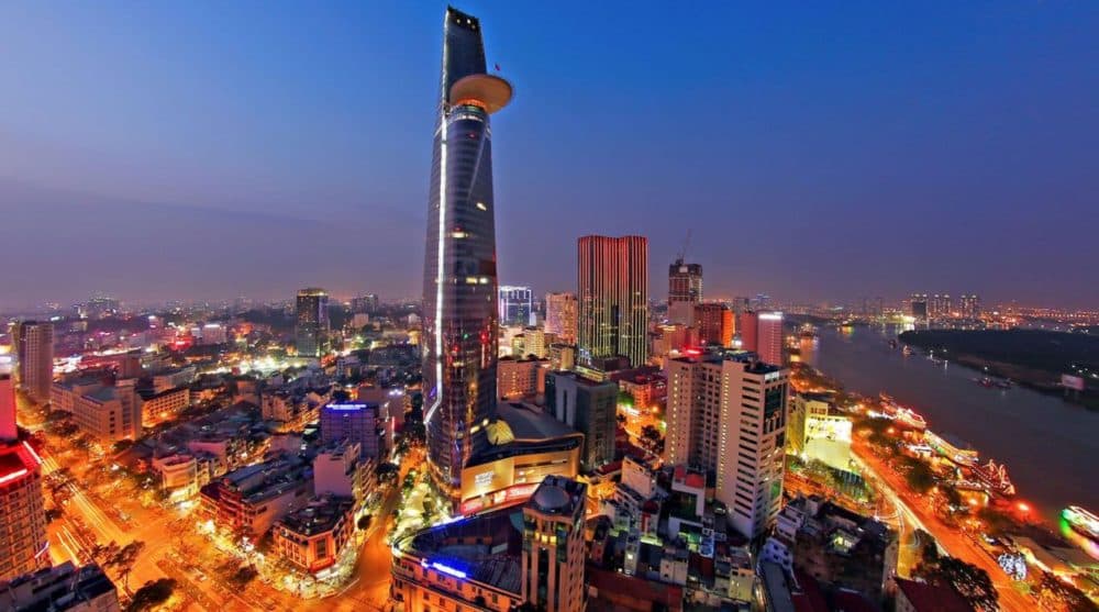 Chia sẻ cảm giác “ngu ngu” khi lần đầu xài thang máy ở Bitexco Financial Tower